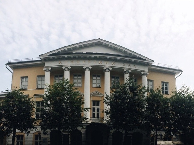 Обновленные театр и филармония ждут смолян