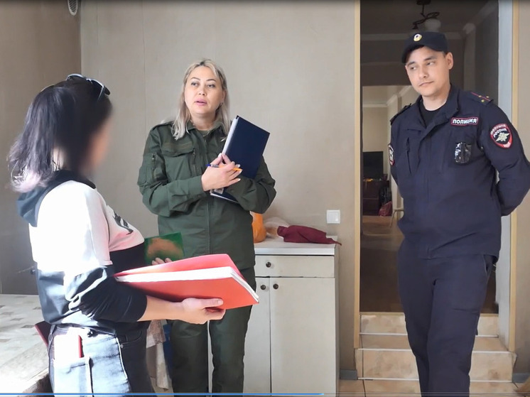 Сотрудники полиции посетили многодетные семьи в Аскании-Нове на Херсонщине