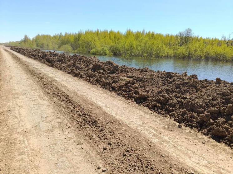 В Усть-Ишимском районе Омской области открыли одну из ранее затопленных дорог