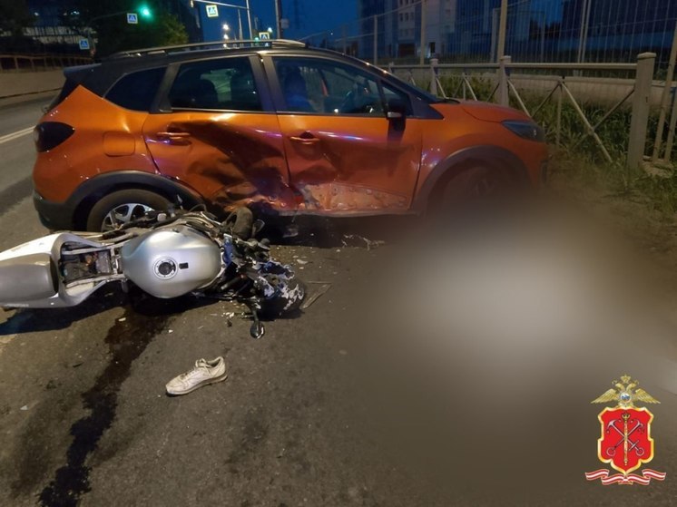В Петербурге двое байкеров погибли в ДТП с разницей в несколько часов