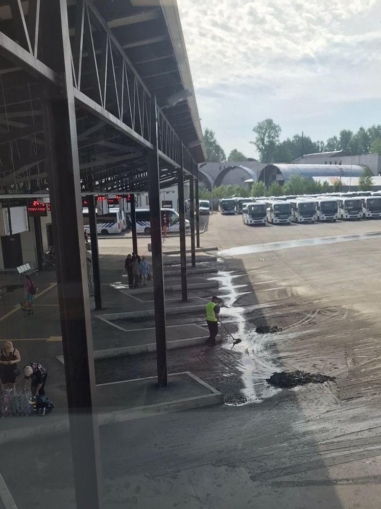 Автовокзал Петрозаводска объяснил ситуацию с затоплением
