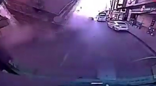 Момент обрушения дома в Стамбуле попал на видео