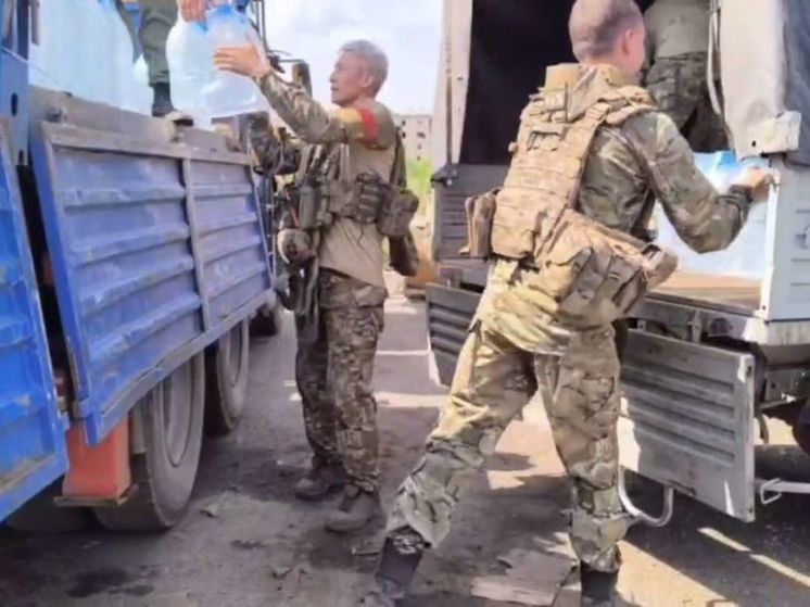 Из Орловской области в зону СВО доставили 20 тонн воды
