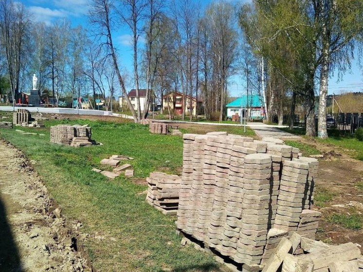 В муниципалитетах Прикамья благоустраивают территории по нацпроекту