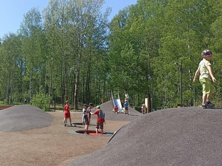 Дончанам напомнили об опасностях, которые подстерегают детей, оставшихся без присмотра