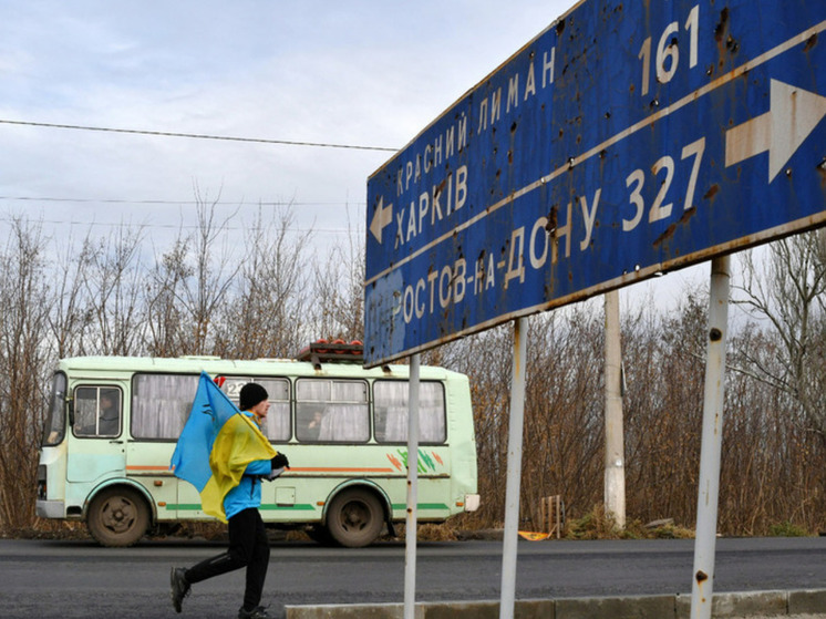 Чехия запустила пилотный проект добровольного возвращения украинцев домой