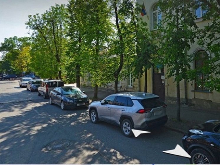 Жителям Орловской области, захватившим самостоятельно парковочное место во дворе дома, грозит штраф
