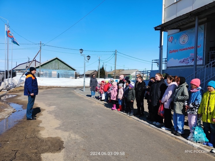 В поселке Красное рассказали о безопасном поведении на воде