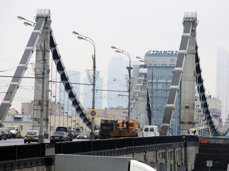 В Москве начали обновлять деформационные швы на инженерных сооружениях