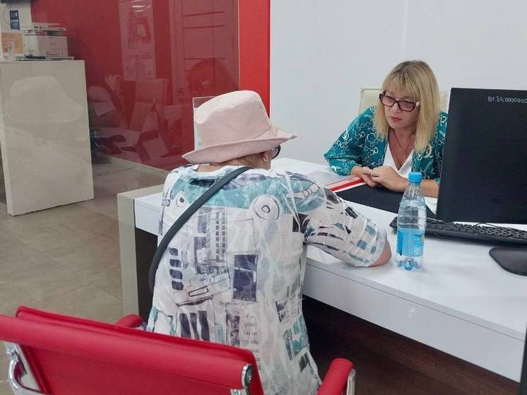 В Геническе работает общественная приемная Владимира Сальдо