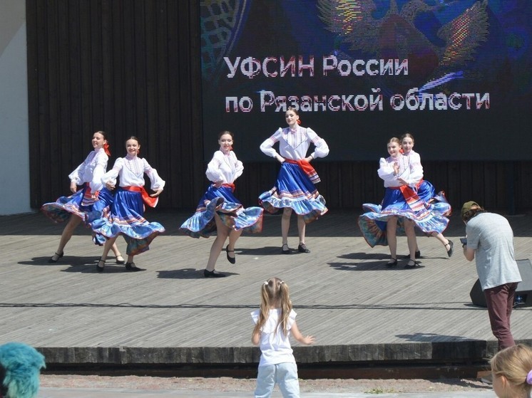 В День России в ЦПКиО Рязани детям будут бесплатно раздавать мороженое