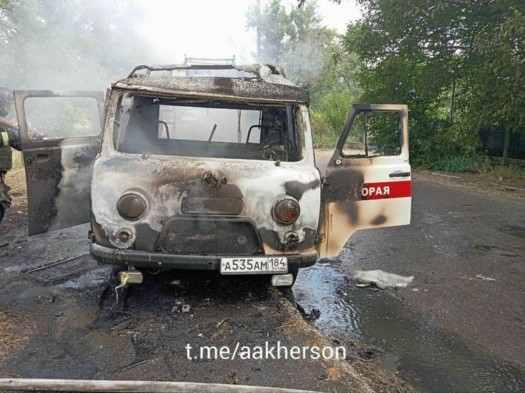 В Новой Каховке в результате атаки дрона пострадал водитель скорой