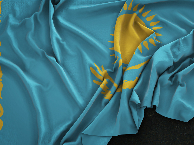 Жумангарин: Казахстан не поддерживает антироссийские санкции, но вынуждены их соблюдать