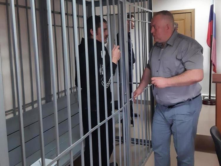 До смерти забивший женщину брянец получил девять лет строгого режима