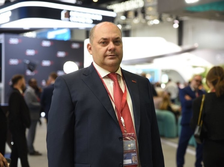 Врио курского губернатора Смирнов работает на площадке ПМЭФ-2024