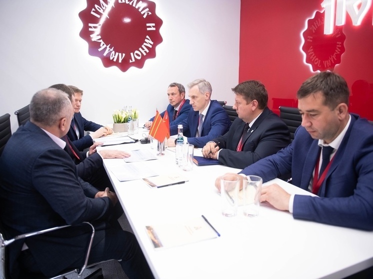 Василий Анохин: Рославльскому заводу тормозных систем дадим вторую жизнь