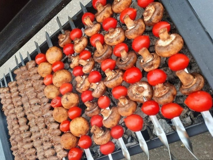 Пензенские врачи рассказали, какой шашлык можно детям