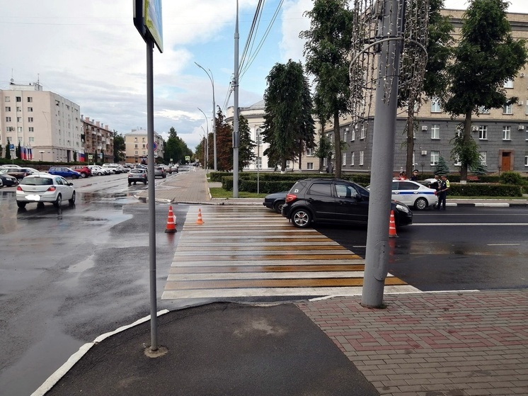 В центре Орла молодой водитель сбил пешехода