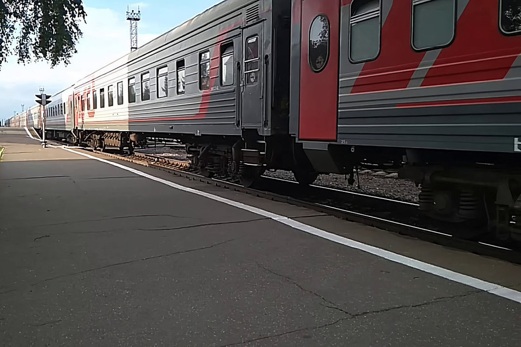 Архангельск вагона поезда фото Состав поезда Архангельск-Карпогоры удлинится - МК Архангельск