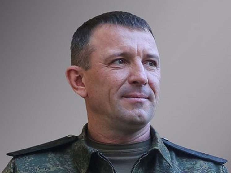 Суд оставил в СИЗО экс-командующего 58-й армией Попова