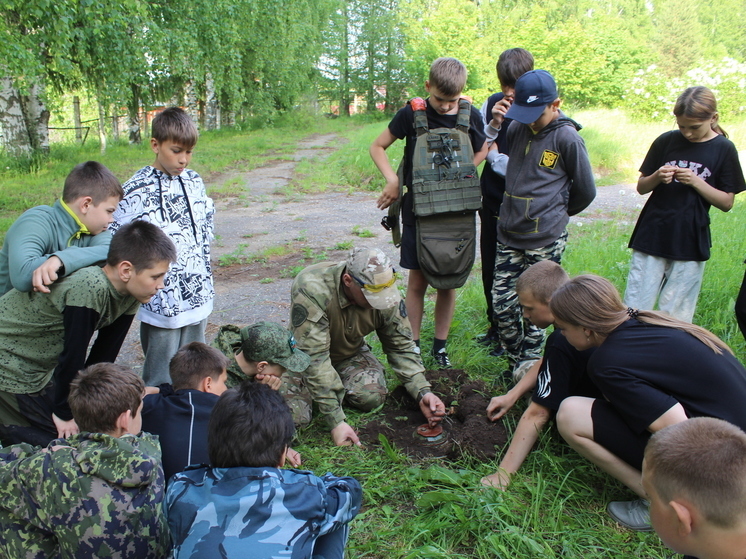 «Каникулы с Росгвардией» посетили кадеты школы №25 в Вологде