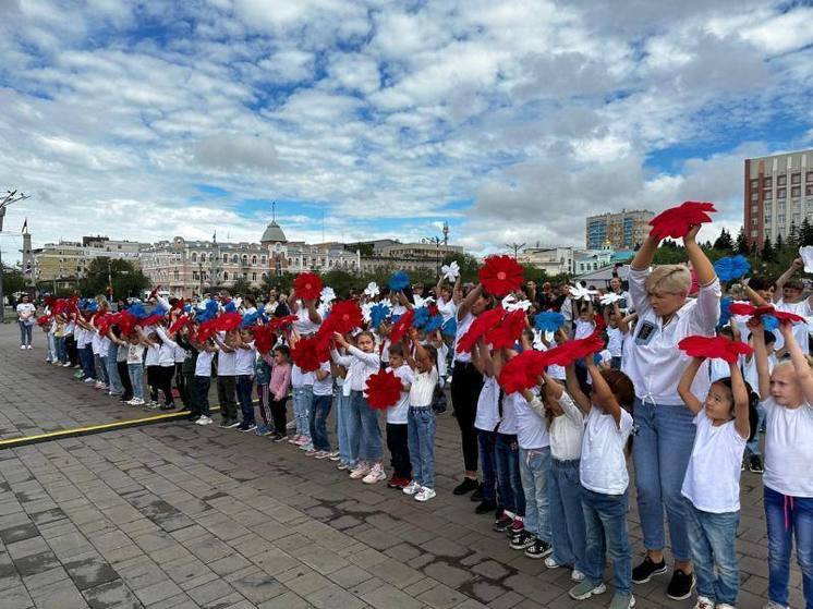 Флаг РФ размером с половину футбольного поля нарисуют на Ленина в Чите