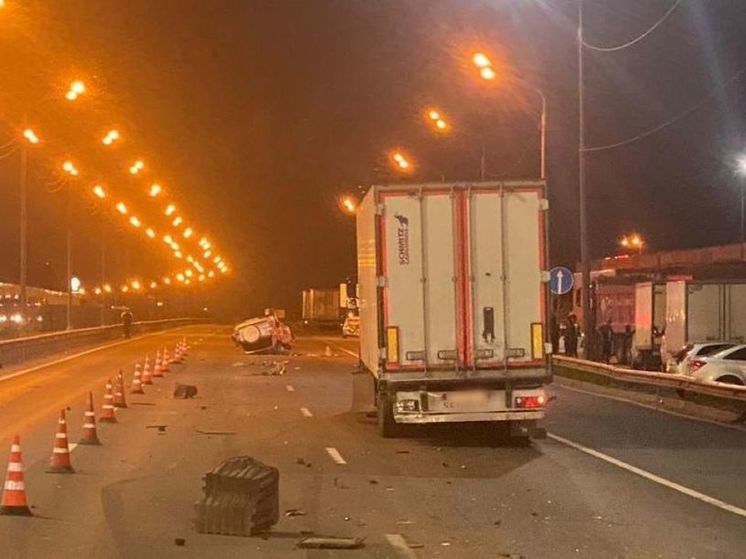 Трое детей пострадали в страшной аварии с тремя авто в Домодедово
