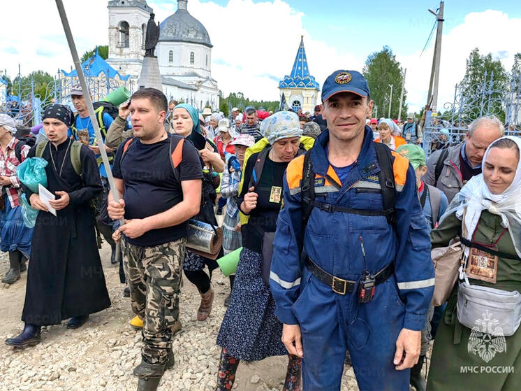 Кировские спасатели подвели итоги Великорецкого крестного хода
