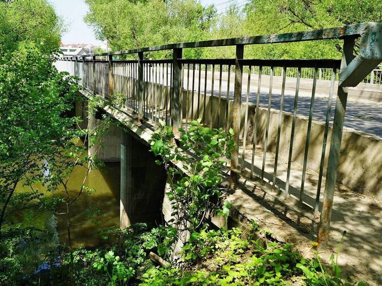 В Орле планируют ремонтировать дорогу на Колхозной