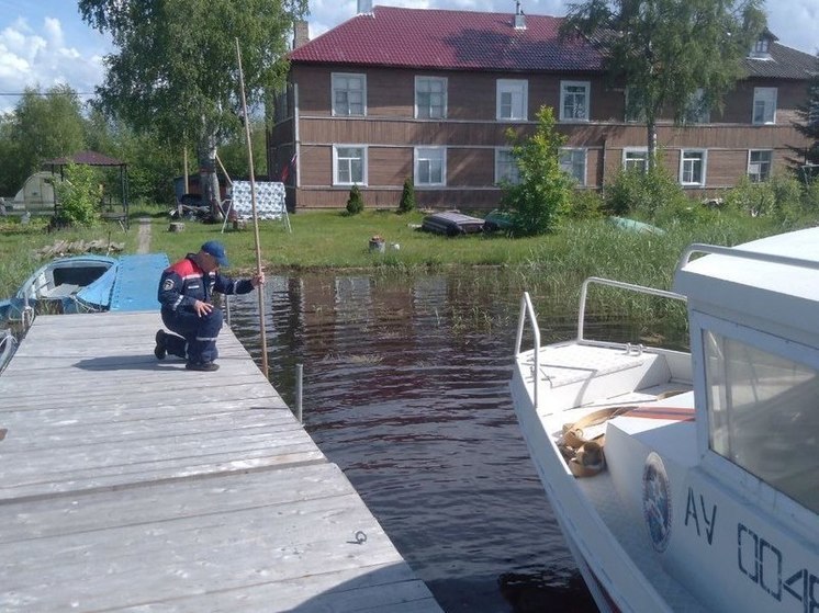 В поселке Свирица упал уровень паводковых вод