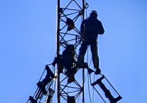 В столице Чувашии демонтировали антенную мачту, которая стояла с шестидесятых годов прошлого века