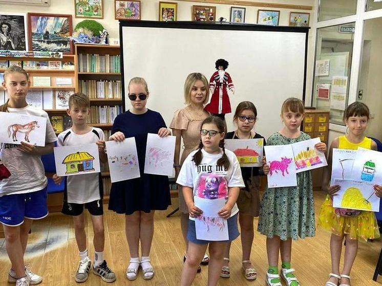 В «Чеховке» начался второй сезон арт-проекта «Рисую, как хочу, или Я так вижу»