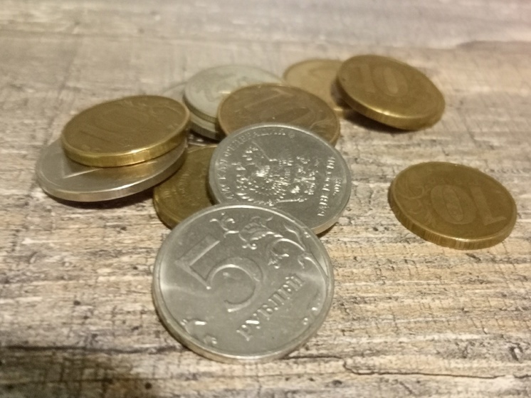 Жители Карелии накопили на счетах в банках два бюджета республики