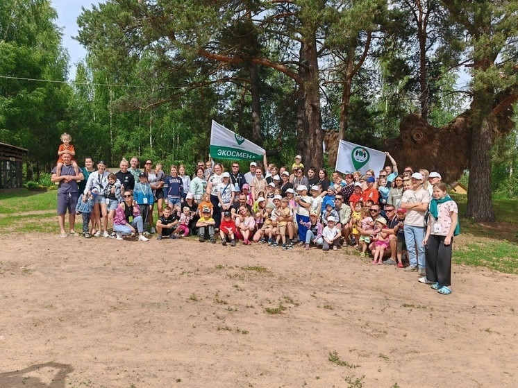 В Новгородской области прошел экологический семейный лагерь «Экосмена»