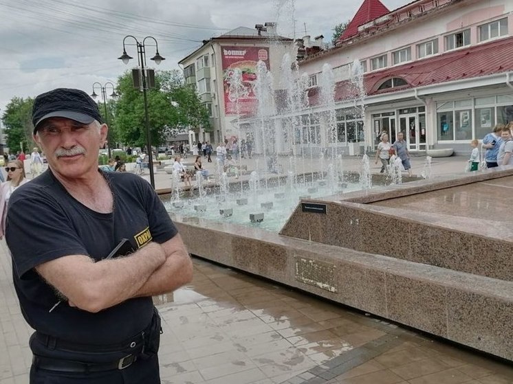 У фонтана возле ЦУМа в Вологде дежурит охрана
