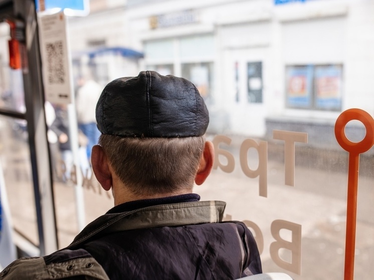 В Тверской области пассажиры автобусов будут сами выводить банковские карты из стоп-листа