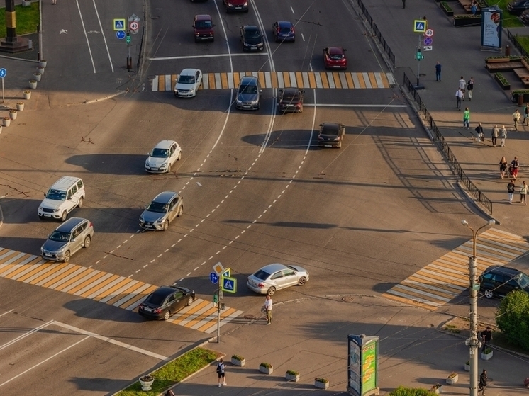 В центре Мурманска ограничат движение автомобилей на День России