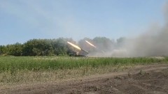 Опубликовано видео боевой работы РСЗО "Град": уничтожен взводный опорный пункт ВСУ