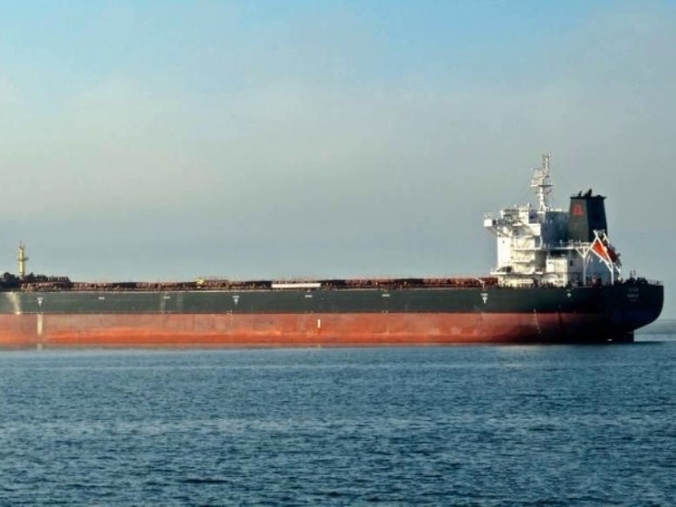 Хуситы атаковали коммерческое судно Tutor в Красном море