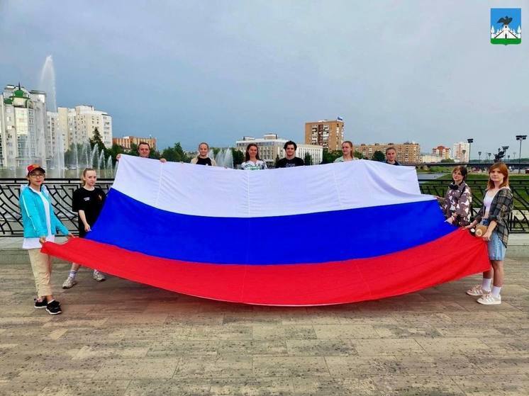 День России отметили в Детском парке юные жители Орла