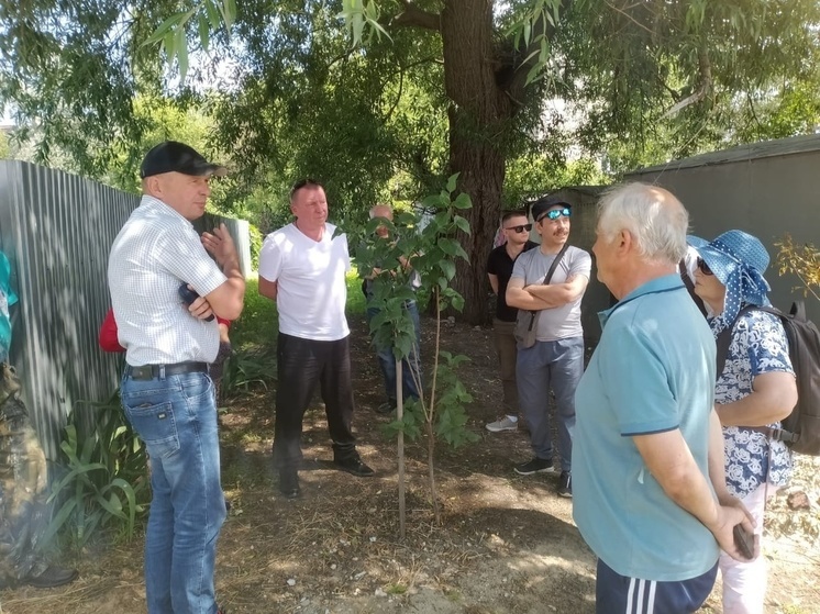 В Липецке депутат разбирается в проблеме подтопления домов на улице Кольцевая