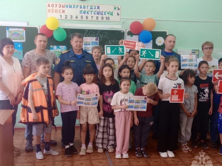 Для юных астраханцев провели уроки пожарной безопасности
