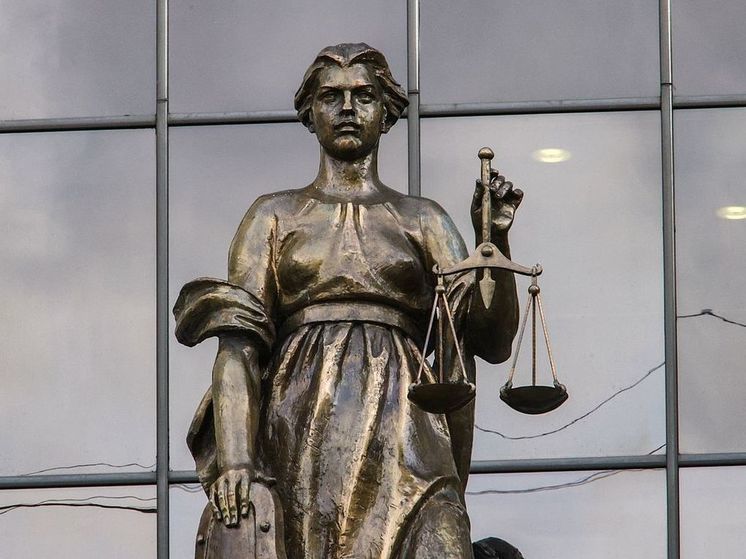 Суд оставил под стражей главу департамента Минобороны России Вертелецкого