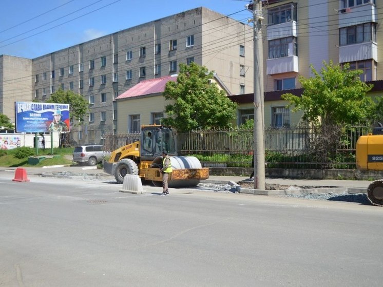 Островные мэры отчитались о дорожном ремонте на Сахалине и Курилах