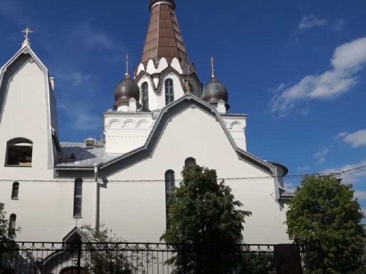 ОСН: священник рассказал, чего не должны делать православные в Интернете