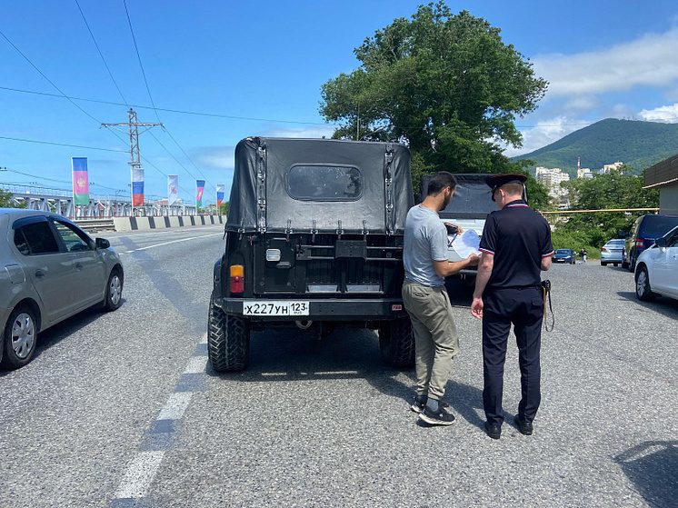 Летом в Сочи ужесточили борьбу с нелегальными перевозчиками