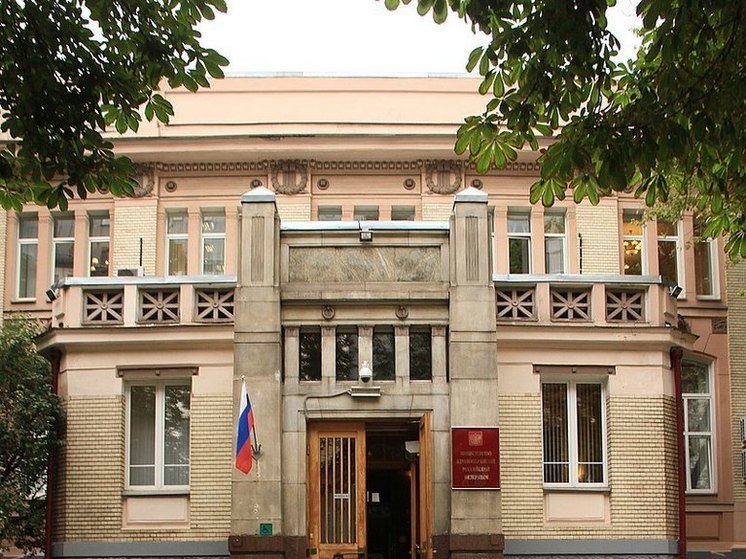 Минздрав России предложил включить рак в число профессиональных заболеваний