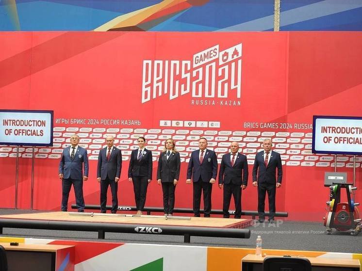 Чемпионка из Салехарда будет оценивать тяжелоатлетов на играх БРИКС