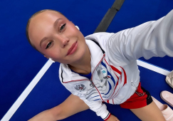 Ангелина Мельникова выиграла золото на Играх БРИКС: личные фото спортсменки