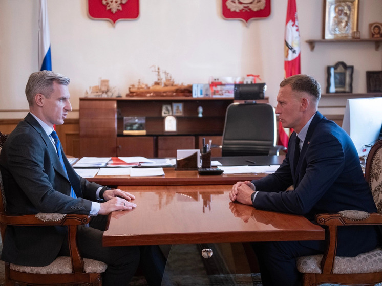 Василий Анохин провёл рабочую встречу с новым главой Вяземского района